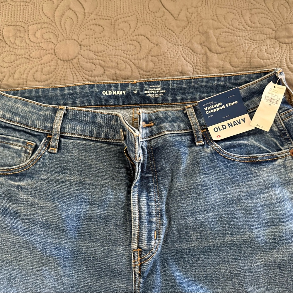 Old Navy Blue Denim Jeans - Picture 2 of 3